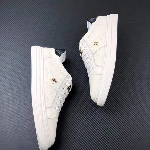 Louis Vuitton shoes for men - Picture 4 of 7